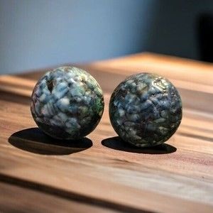 Vintage Goldtone Plastic Turquoise Color Stud Clip On Earrings